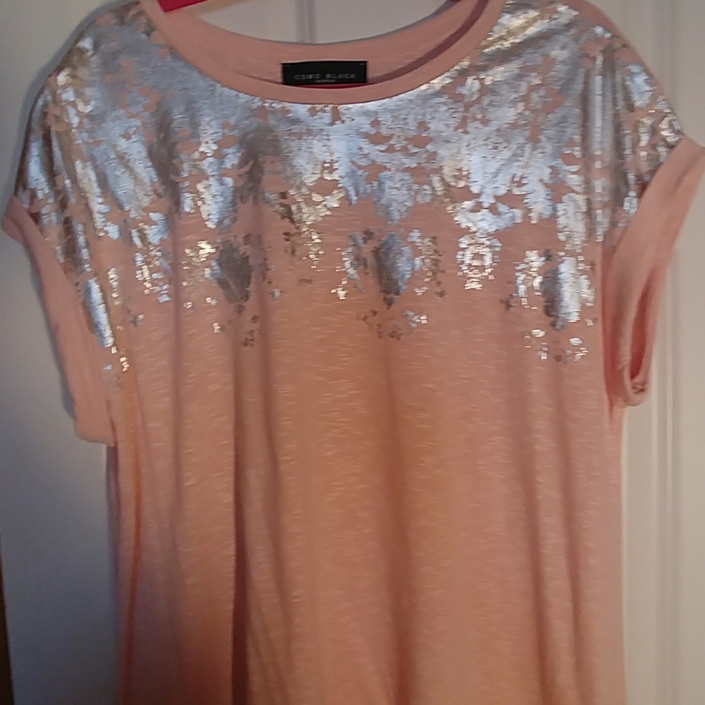 Tee shirt